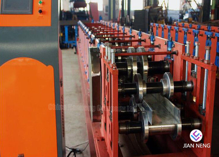 Formy do cięcia metalu Rolling Mill Rolls C Kratownice Stud Cold Shape Making Gięcie Curving Machine